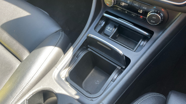 Mercedes-Benz GLA 200d 4Matic Sport 5dr Auto Diesel Hatchback